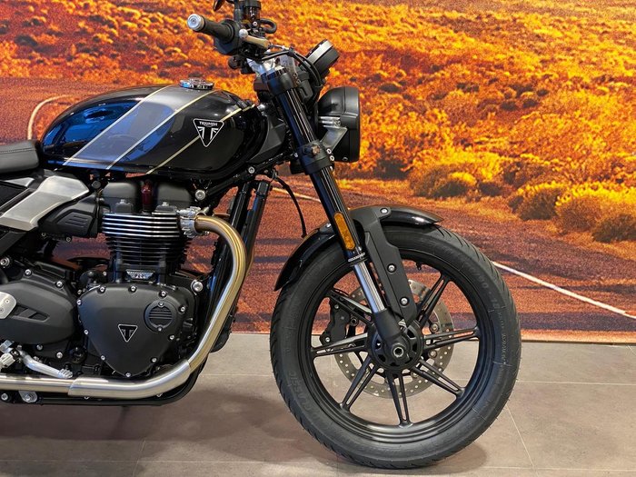 2025 Triumph Speed Twin 900 Speed Twin Black
