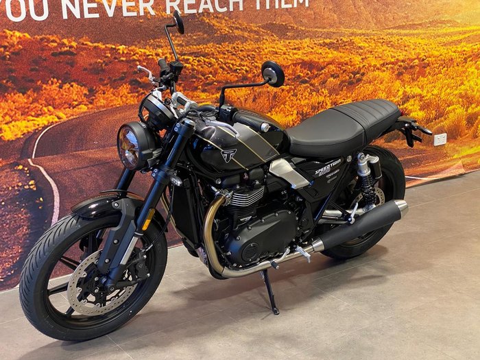 2025 Triumph Speed Twin 900 Speed Twin Black