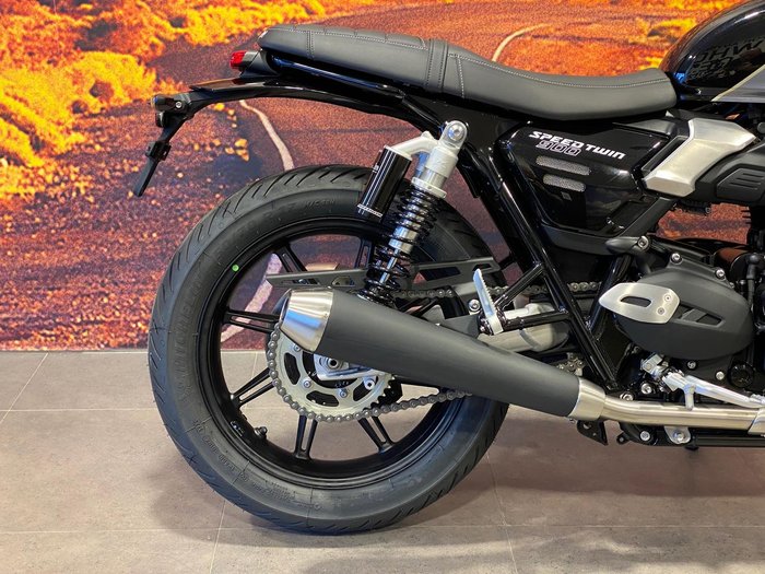 2025 Triumph Speed Twin 900 Speed Twin Black