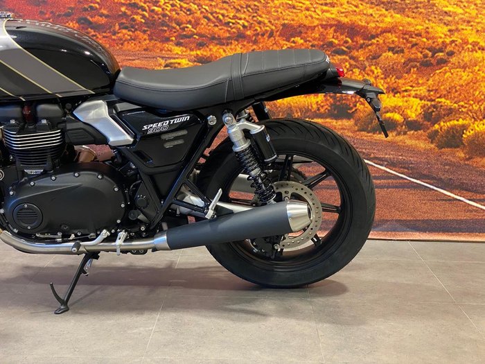2025 Triumph Speed Twin 900 Speed Twin Black