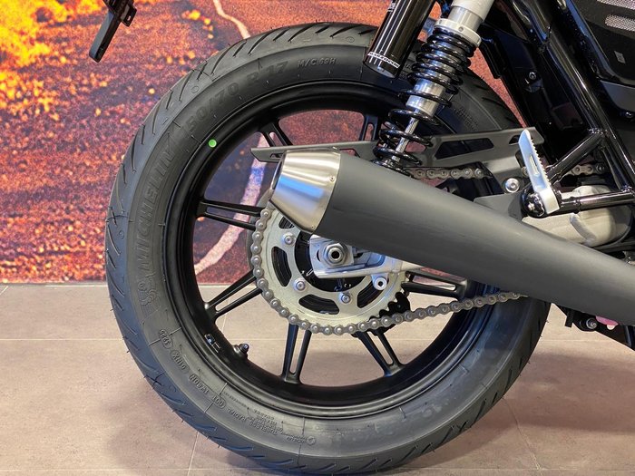 2025 Triumph Speed Twin 900 Speed Twin Black