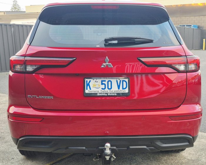 2022 Mitsubishi Outlander ES