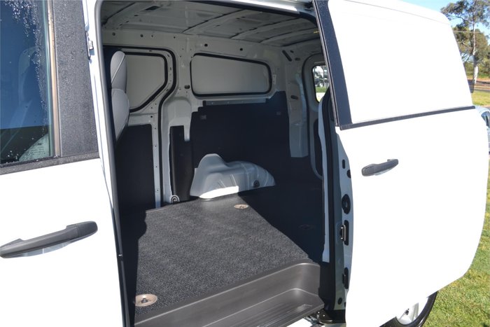 2026 LDV G10+ LIFT DOOR