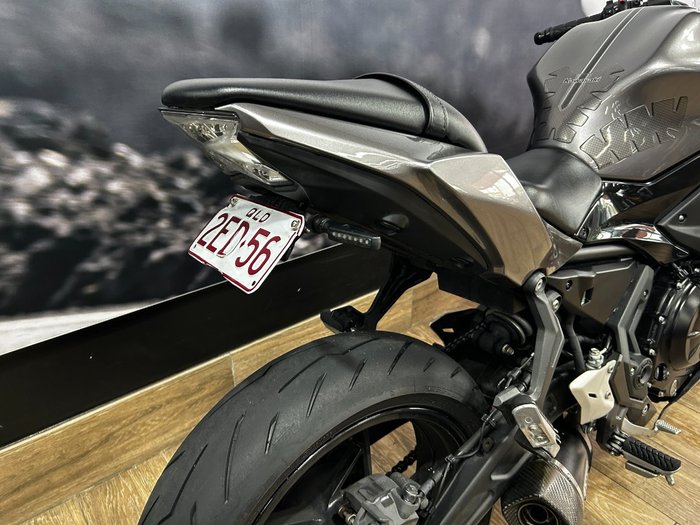 2021 Kawasaki NINJA 650L (LAMS) EX650MMFAW GREY