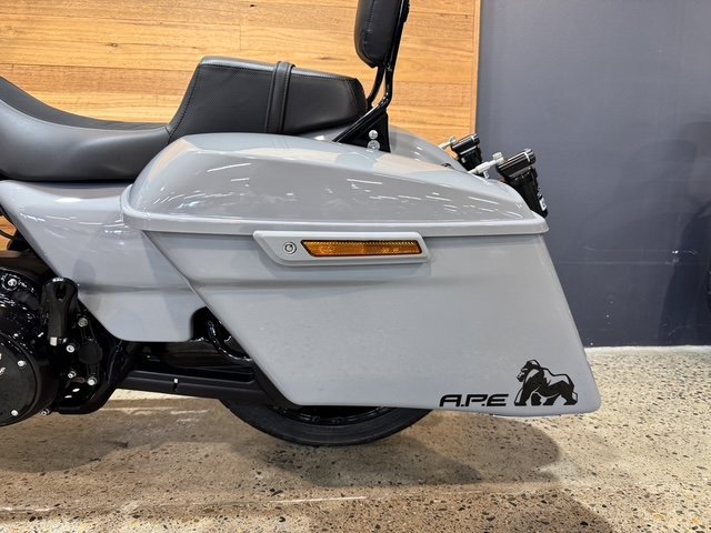 2024 HARLEY-DAVIDSON FLHRXS ROAD KING SPECIAL