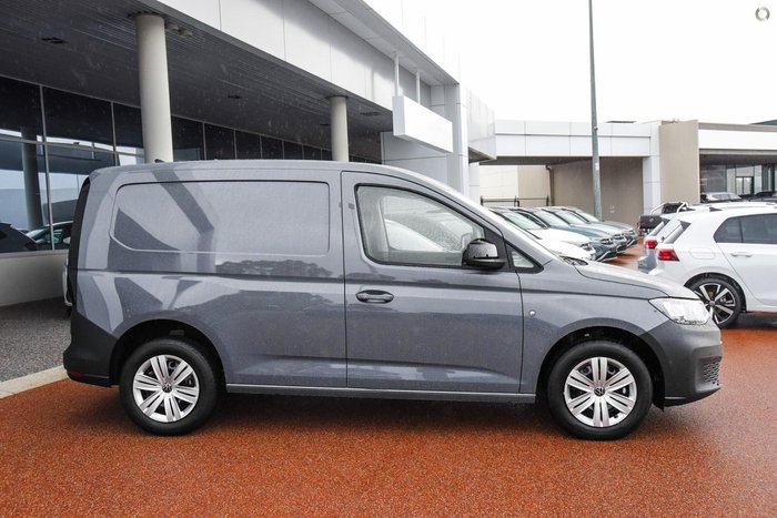 2025 Volkswagen Caddy TSI220