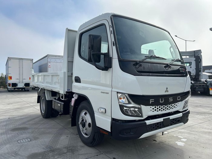 2025 Fuso Canter