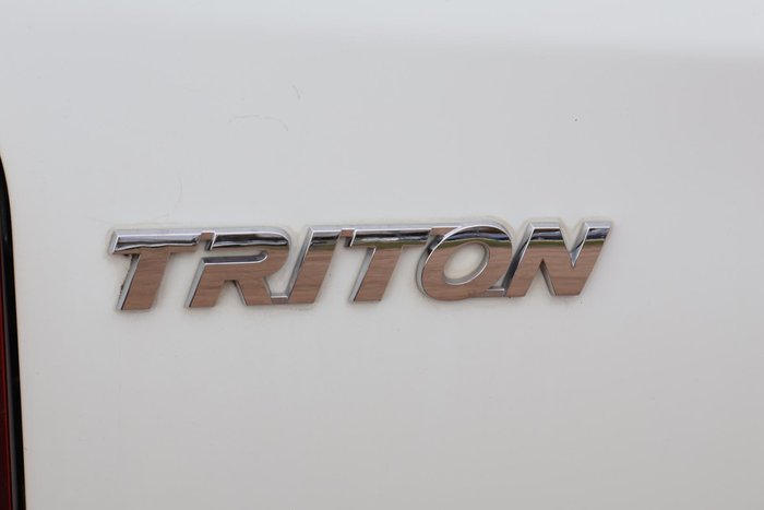 2021 Mitsubishi Triton GLX+
