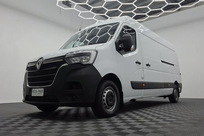 2022 Renault Master