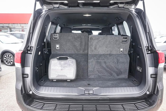 2022 Toyota Landcruiser VX