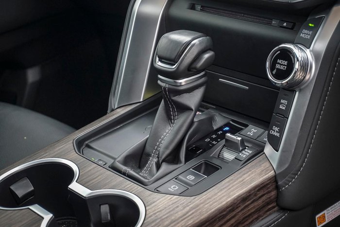 2022 Toyota Landcruiser VX