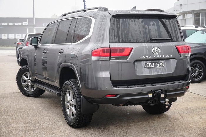 2022 Toyota Landcruiser VX
