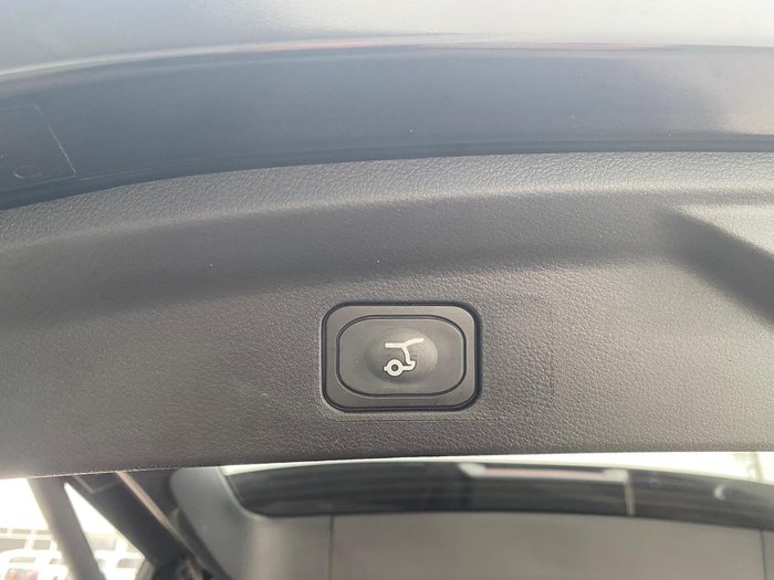 2025 Ford Everest Sport