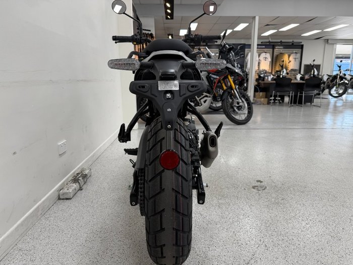 2026 Royal Enfield GUERILLA 450 Silver