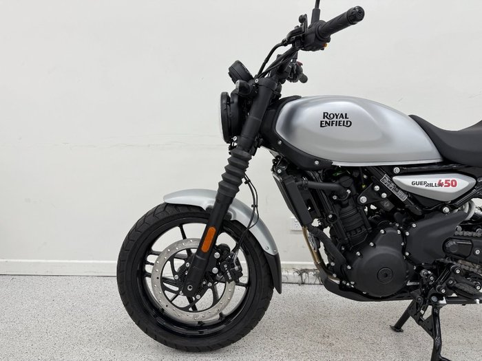 2026 Royal Enfield GUERILLA 450 Silver