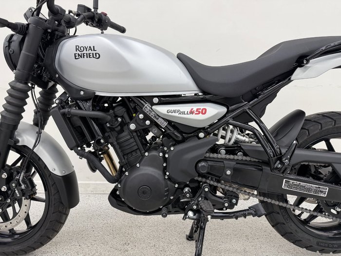 2026 Royal Enfield GUERILLA 450 Silver
