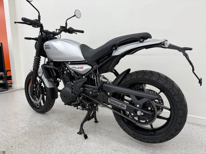 2026 Royal Enfield GUERILLA 450 Silver