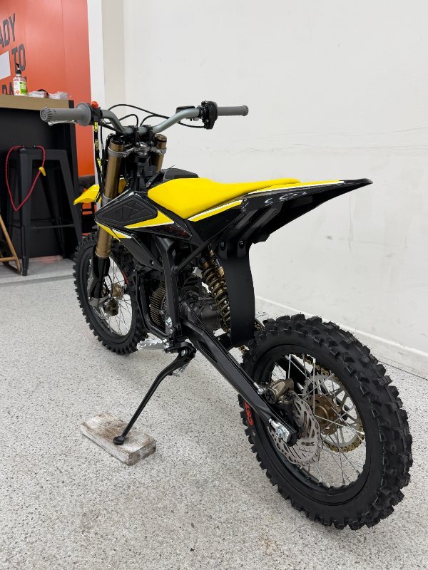 2025 Sur-ron HYPER BEE Yellow