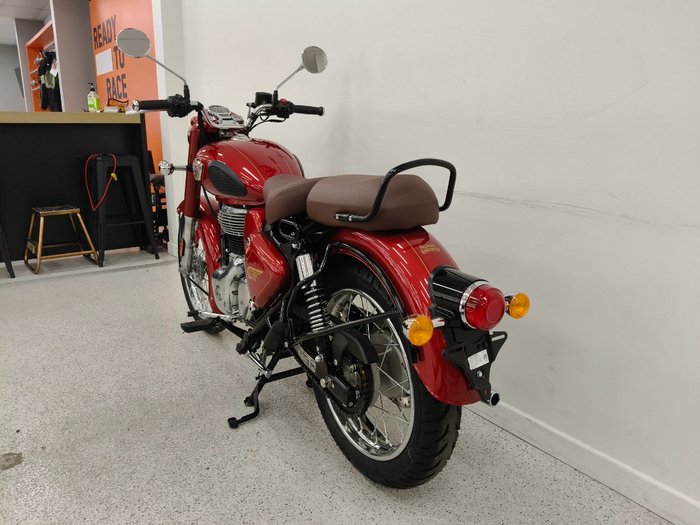 2026 Royal Enfield 2026 Royal Enfield 350CC CLASSIC 350 E5 Madras Red