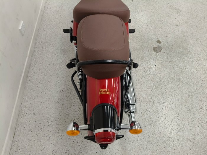 2026 Royal Enfield 2026 Royal Enfield 350CC CLASSIC 350 E5 Madras Red