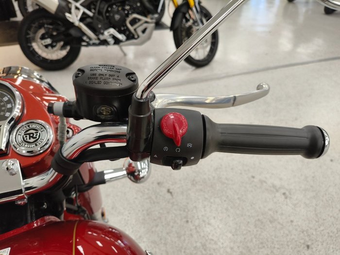 2026 Royal Enfield 2026 Royal Enfield 350CC CLASSIC 350 E5 Madras Red