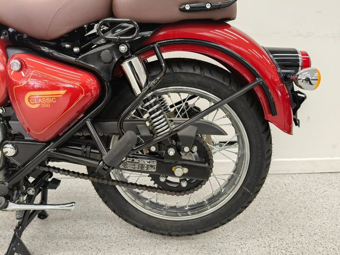2026 Royal Enfield 2026 Royal Enfield 350CC CLASSIC 350 E5 Madras Red