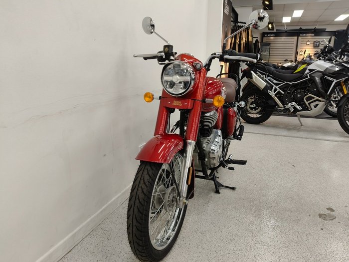 2026 Royal Enfield 2026 Royal Enfield 350CC CLASSIC 350 E5 Madras Red