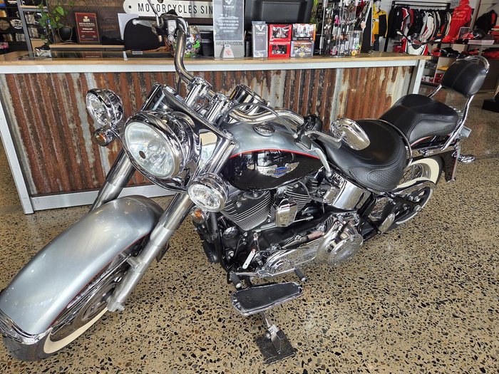 2015 Harley-Davidson Softail Deluxe 1690 (FLSTN)
