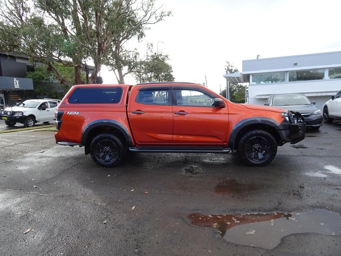 2020 Isuzu D-MAX X-TERRAIN MY21 4X4 Dual Range Volcanic Amber