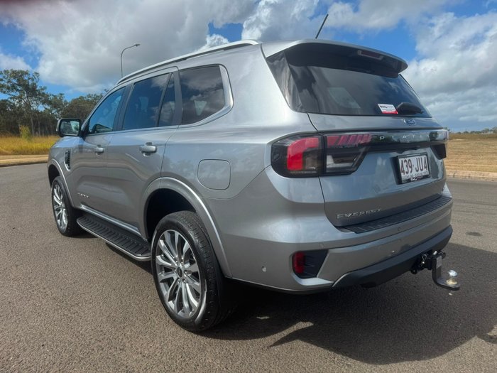 2024 Ford Everest Platinum