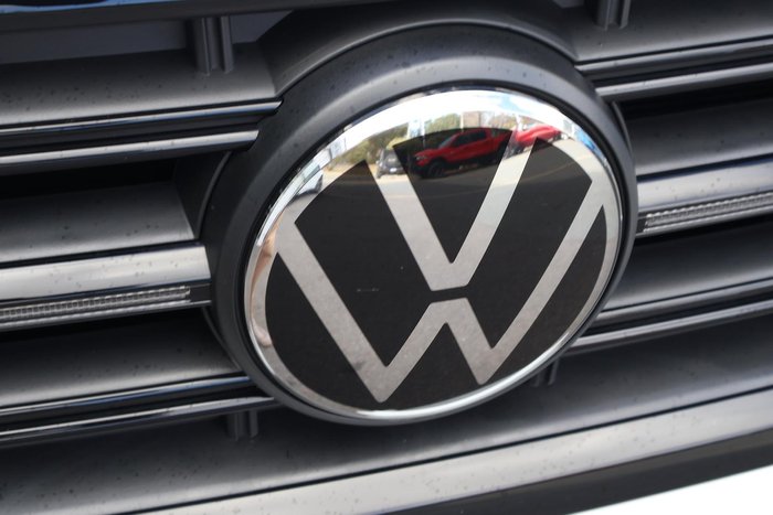 2025 Volkswagen Touareg 210TDI Wolfsburg Edition