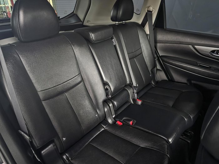2021 Nissan X-TRAIL ST-L