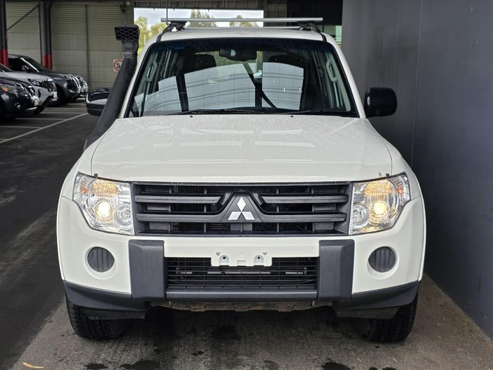 2011 Mitsubishi Pajero GLX