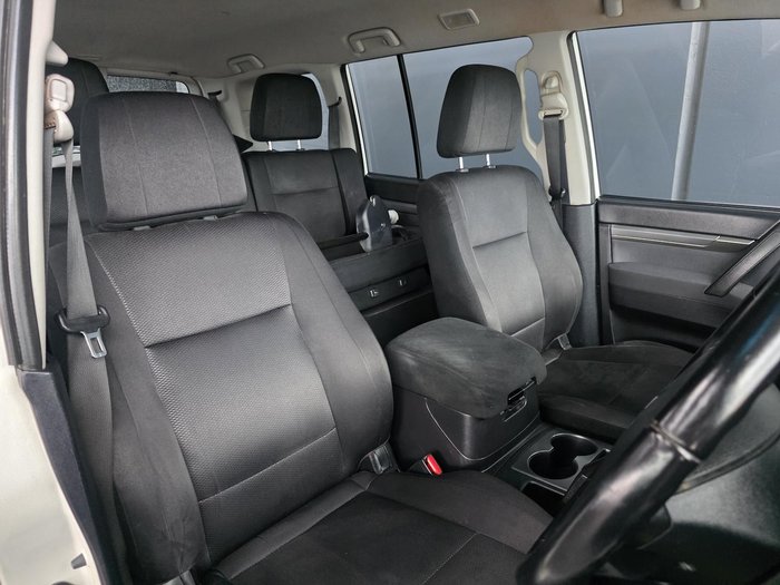 2011 Mitsubishi Pajero GLX