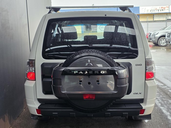 2011 Mitsubishi Pajero GLX