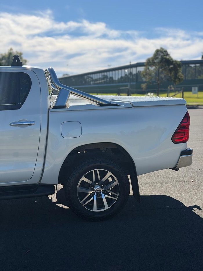2019 Toyota Hilux SR5