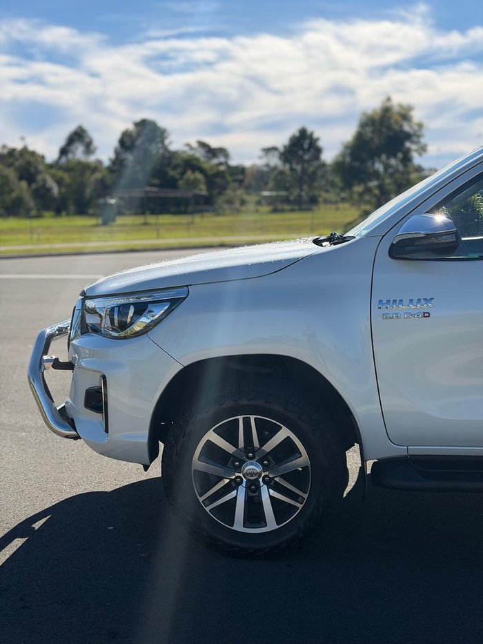 2019 Toyota Hilux SR5