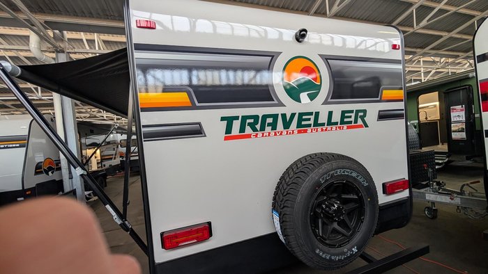 2025 Traveller Track 20' Bunk Save $7,299 Was $85,990