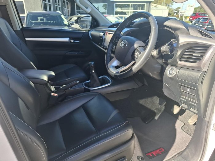 2017 Toyota Hilux SR5