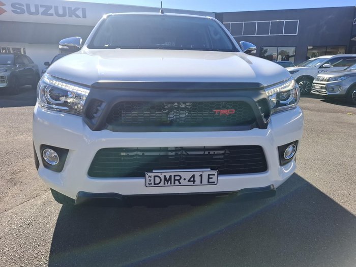 2017 Toyota Hilux SR5
