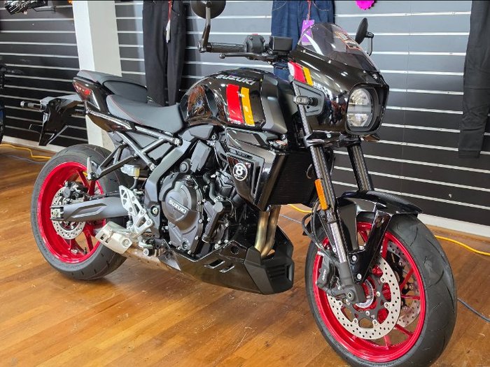 2025 Suzuki GSX-8TT Black