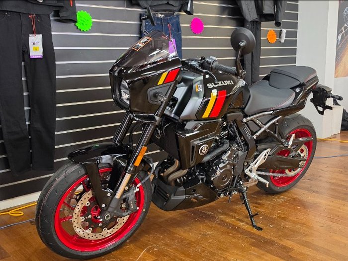 2025 Suzuki GSX-8TT Black