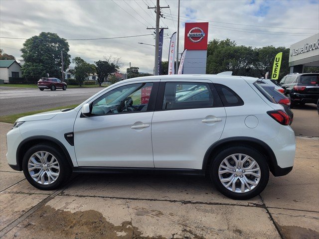 2024 Mitsubishi ASX ES