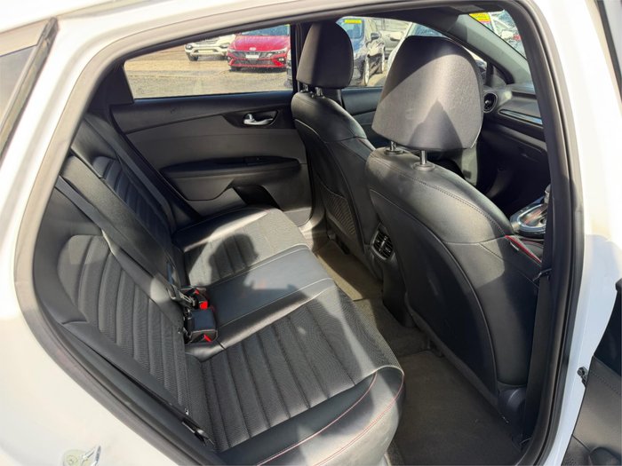 2019 KIA CERATO GT SAFETY PACK BD MY19 WHITE