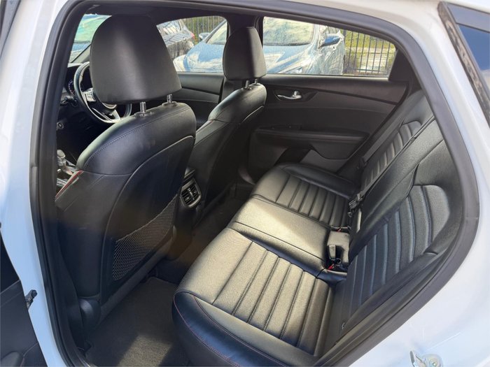 2019 KIA CERATO GT SAFETY PACK BD MY19 WHITE