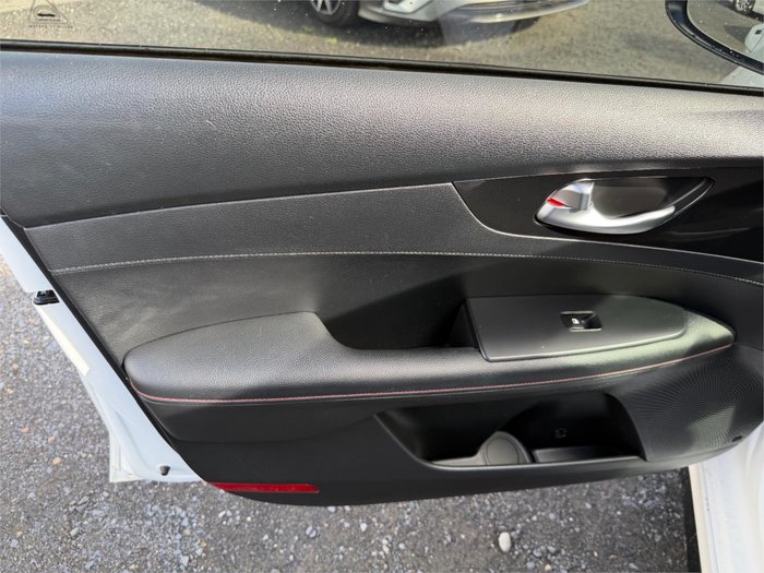2019 KIA CERATO GT SAFETY PACK BD MY19 WHITE