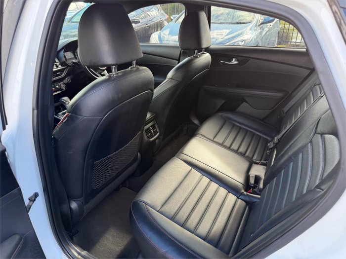 2019 KIA CERATO GT SAFETY PACK BD MY19 WHITE