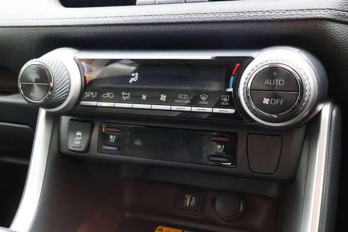 2025 Toyota RAV4 Cruiser