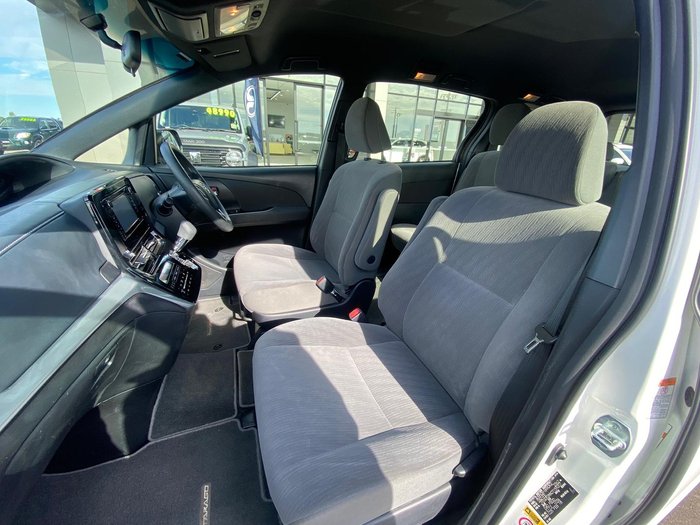 2018 Toyota Tarago GLi