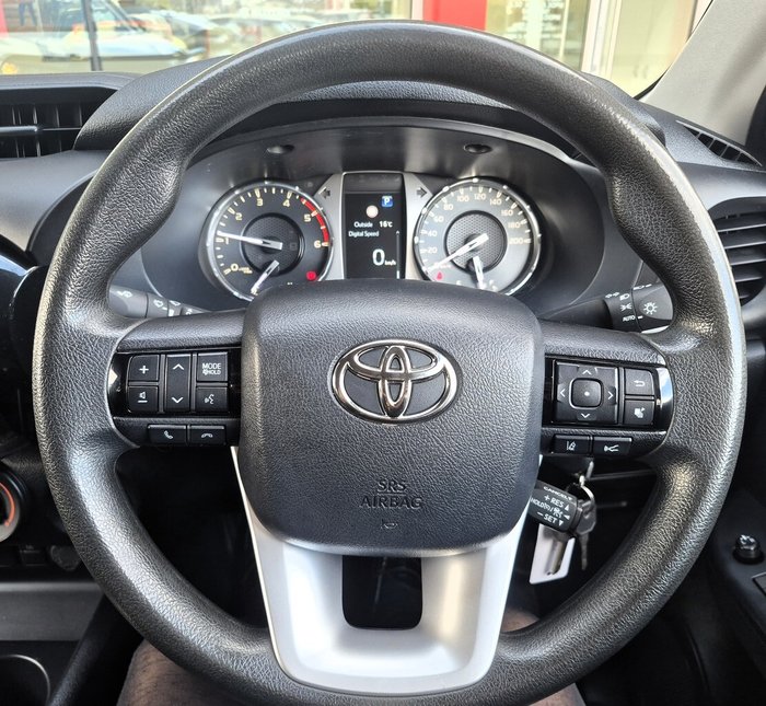 2022 Toyota Hilux SR Hi-Rider